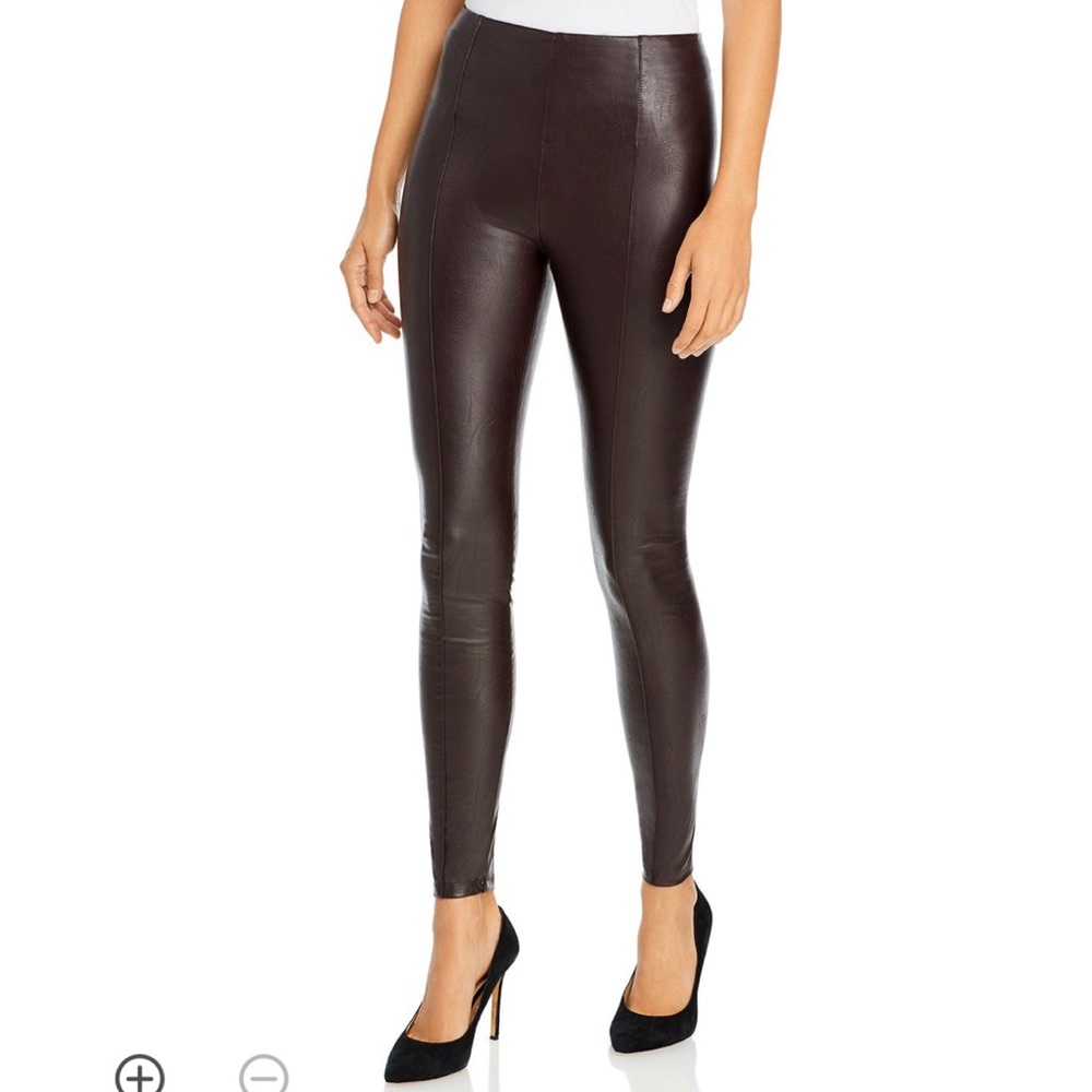 Lyssé Textured Faux Leather Leggings